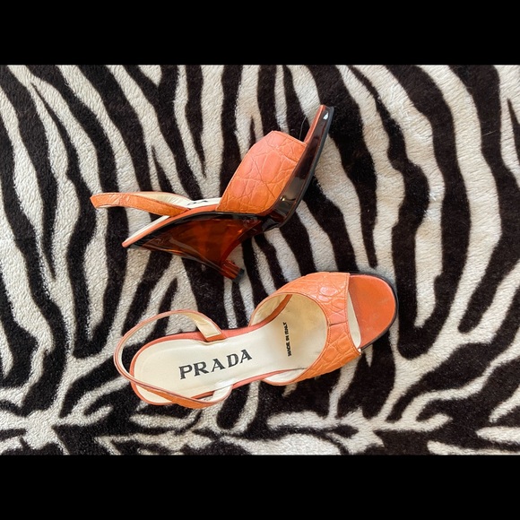 Y2K Prada Orange Snakeskin Lucite Wedge Heels - Picture 3 of 11